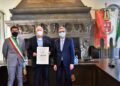 enrico fagetti con sindaco e prefetto