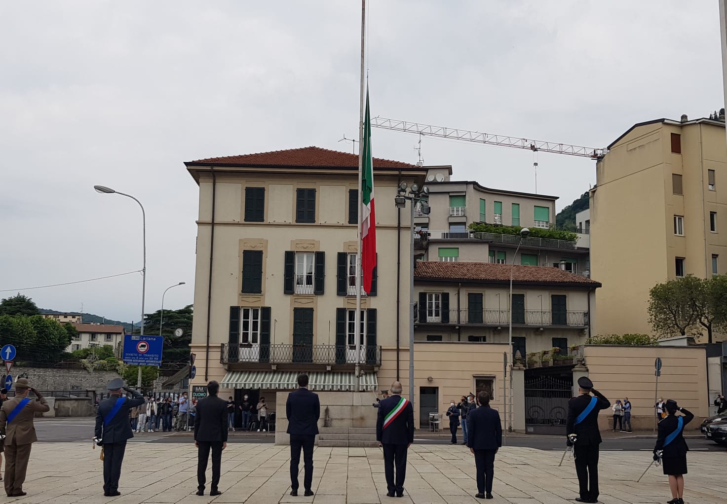 Festa della Repubblica, cerimonia al Teatro Sociale. Il prefetto: “Insieme per la ripresa”