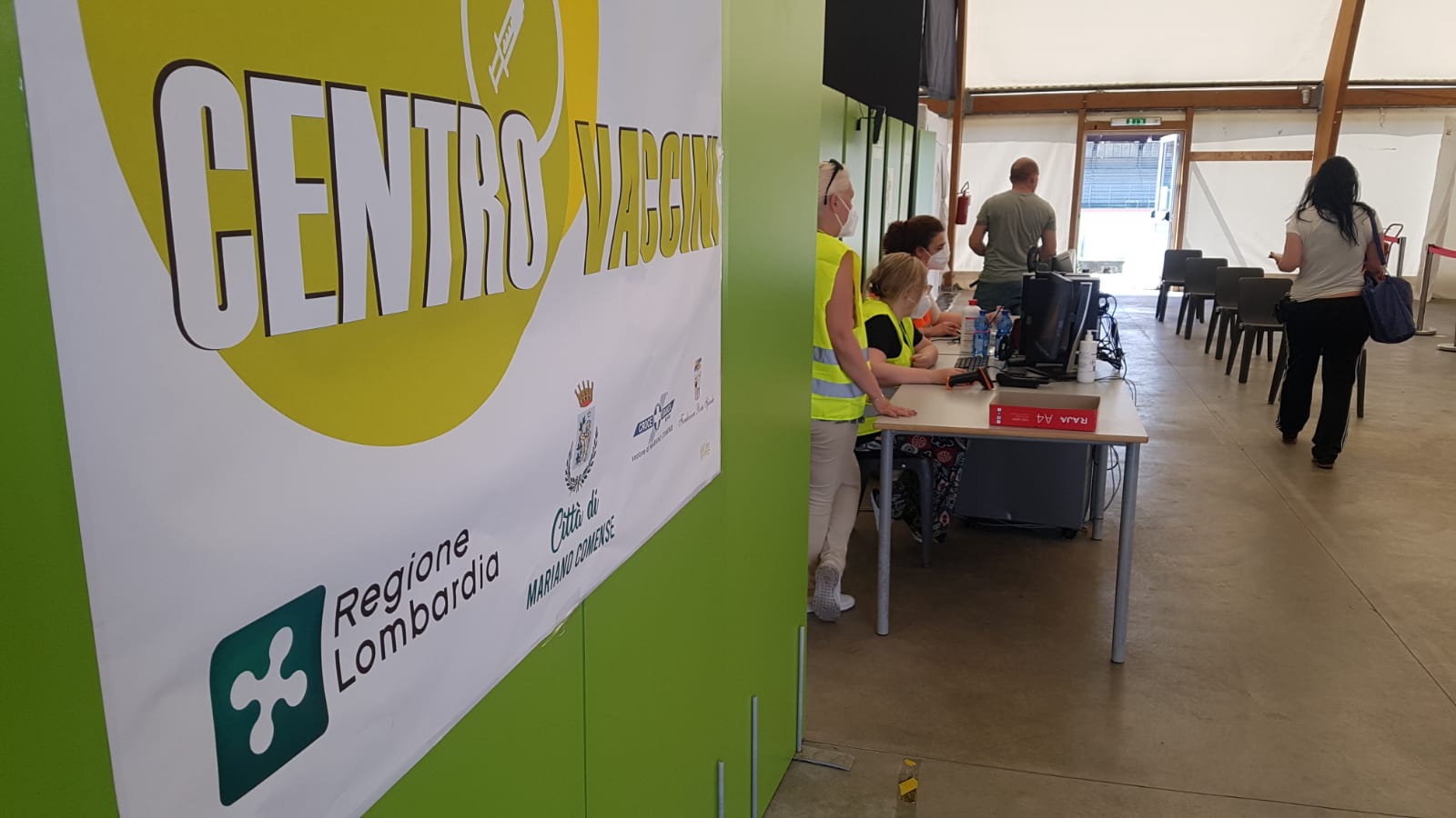 Attivo da oggi il centro vaccinale di Mariano, il sindaco: “Agenda piena fino alla fine di giugno”