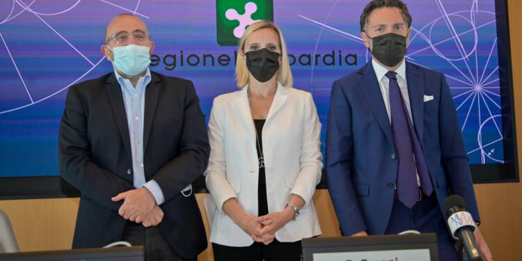 gli assessori regionali terzi e foroni e l'amministratore di trenord piuri