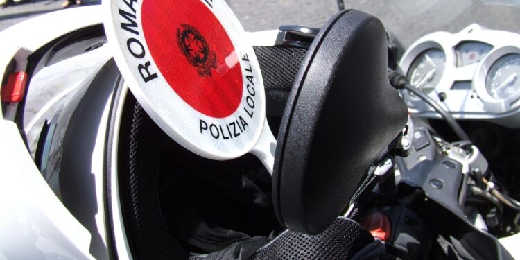 Passeggero in codice rosso. Acquisite immagini videosorveglianza