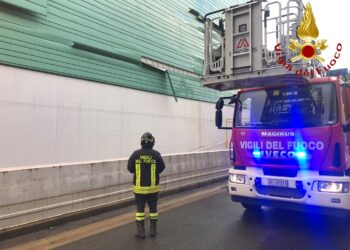 vigili del fuoco al sant'anna