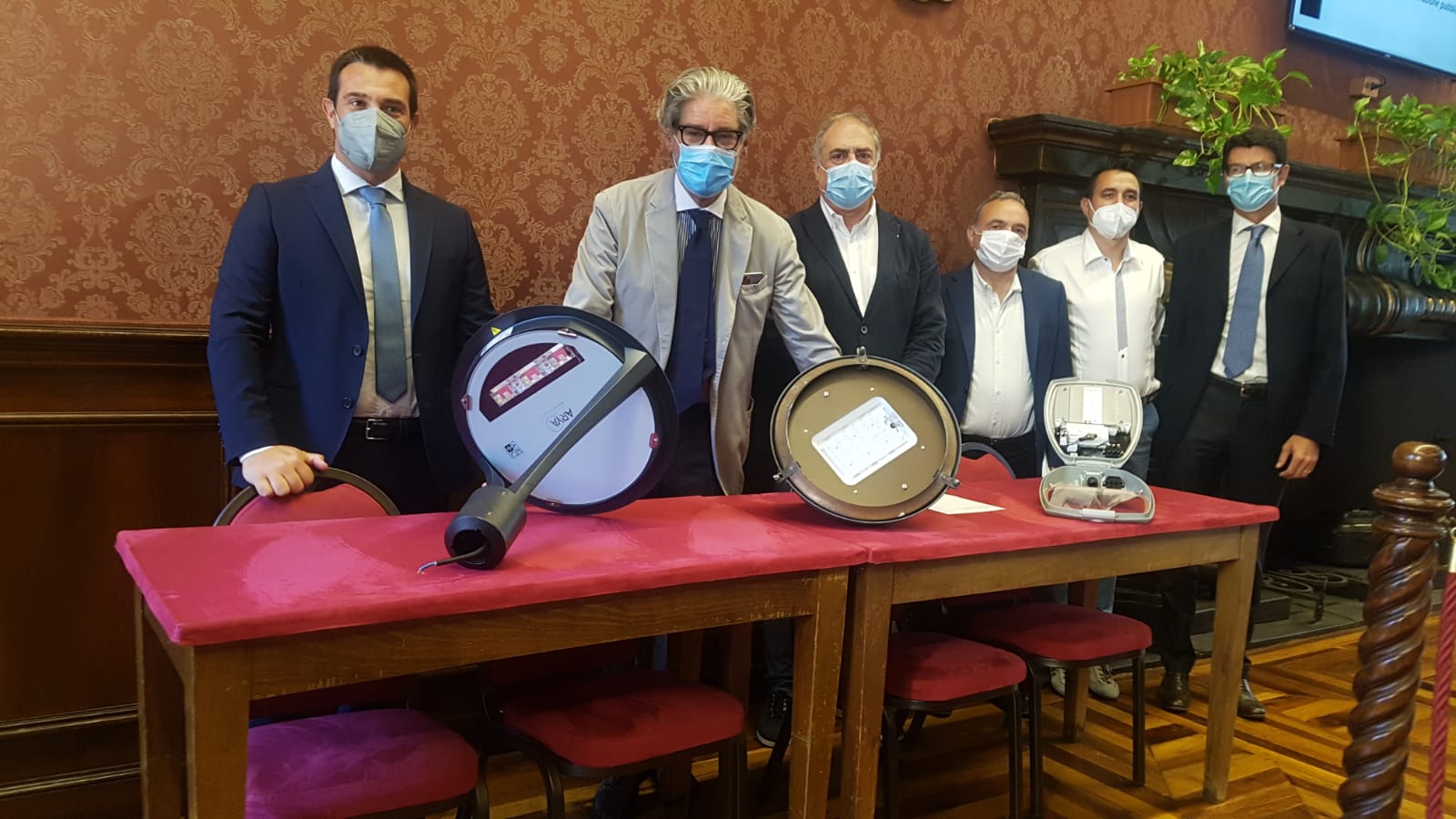 Lampade a led e luci artistiche per i monumenti storici: la nuova illuminazione pubblica di Como