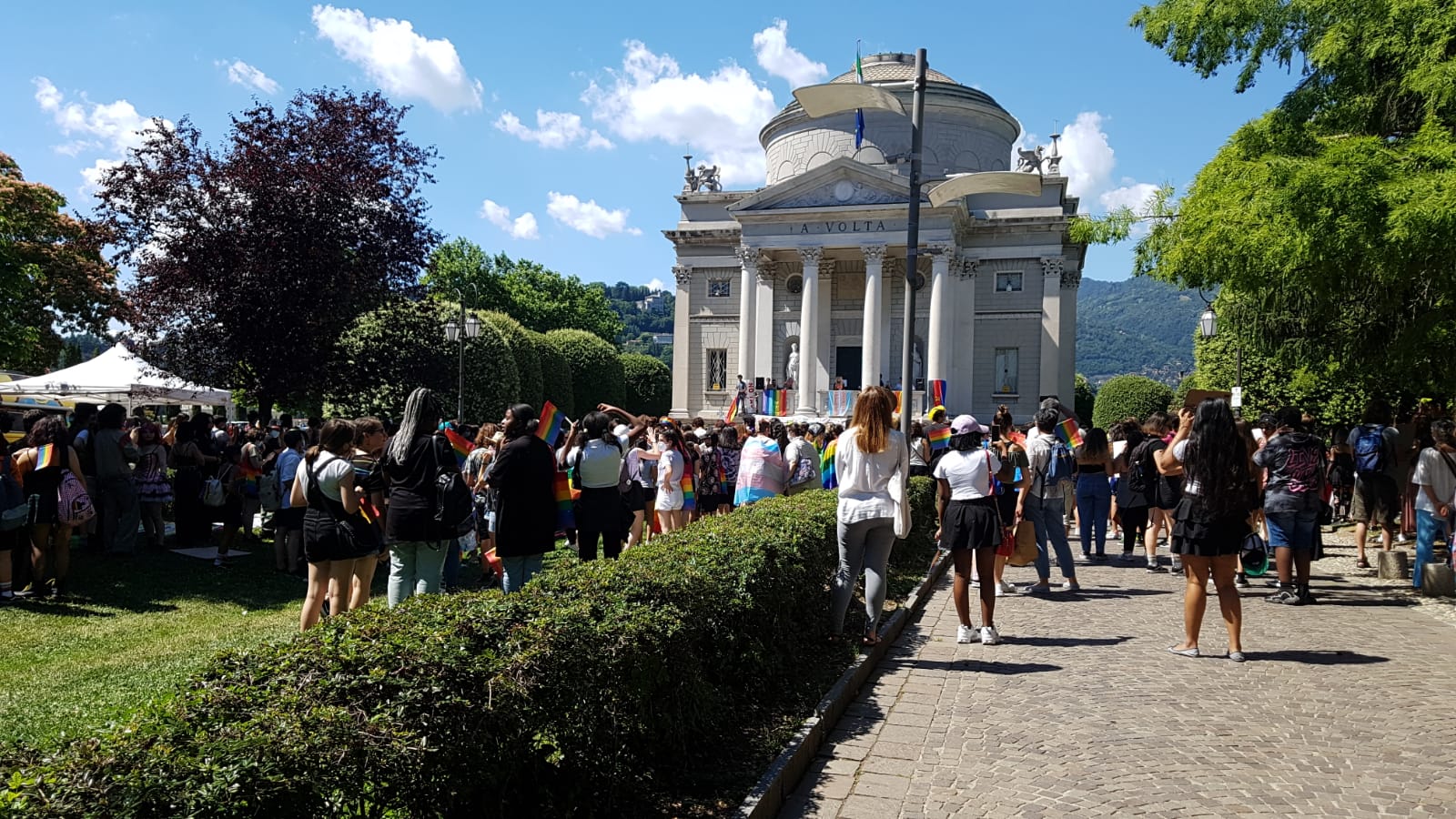 Dopo 22 anni il Pride torna al Tempio Voltiano di Como
