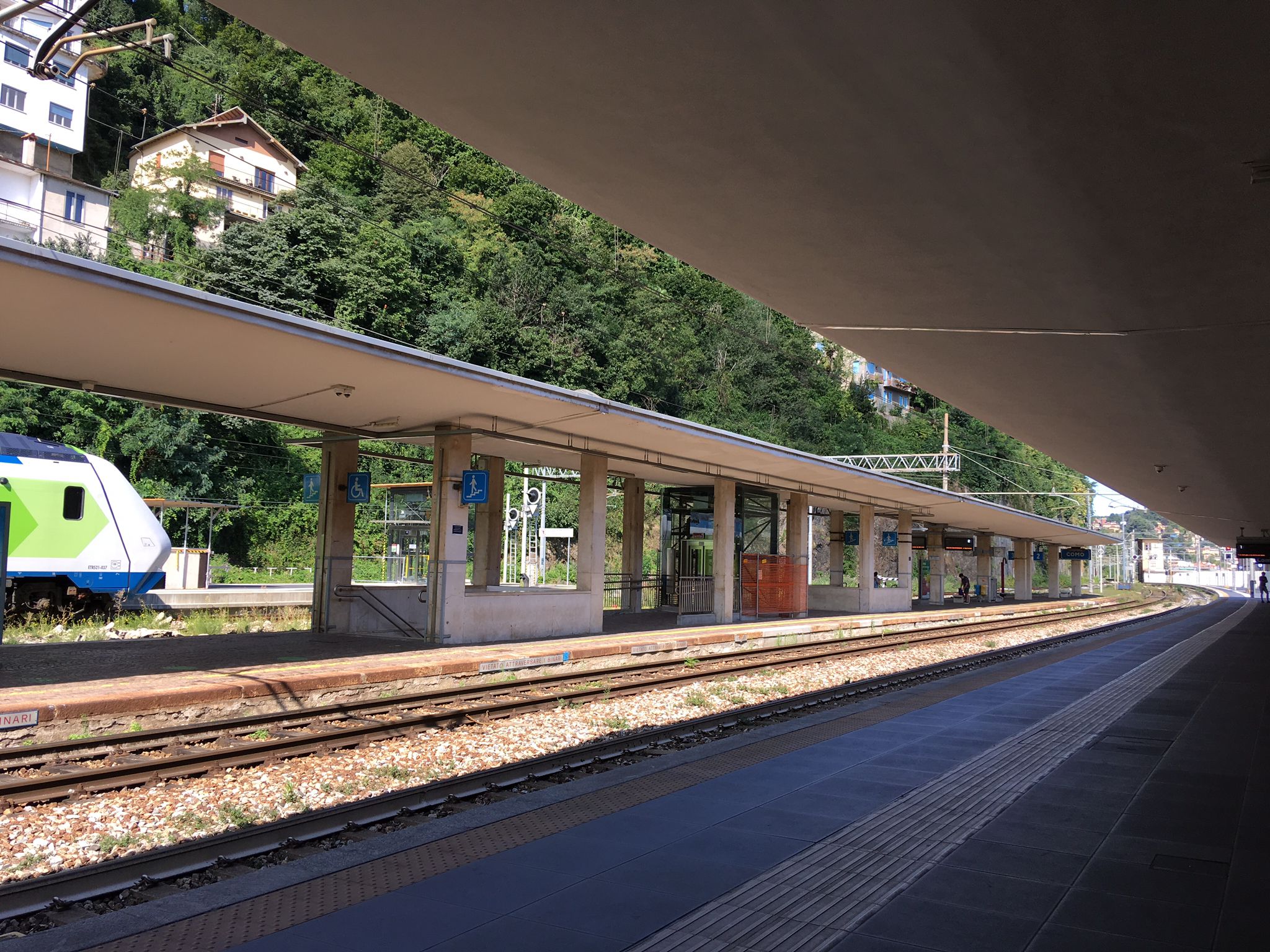 Stazione di Como S. Giovanni, circolazione ripristinata dopo l’incendio