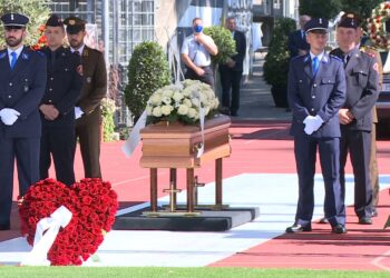 i funerali di marco borradori la bara allo stadio di cornaredo a lugano