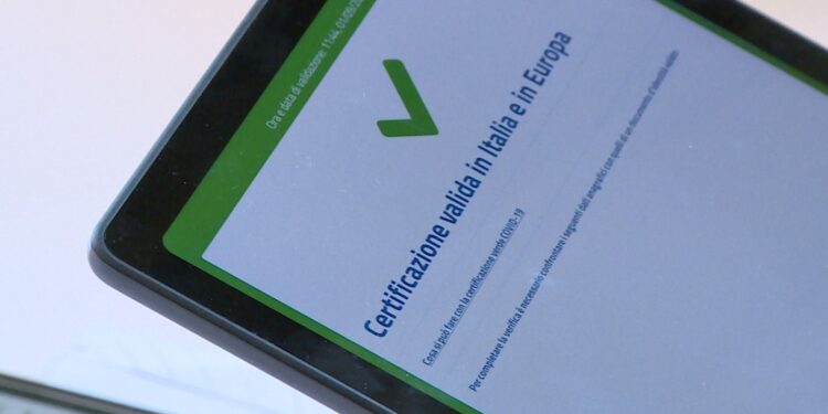 green pass valido su uno smartphone