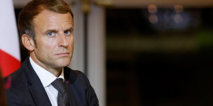 Si inasprisce crisi per dichiarazioni Macron su regime algerino