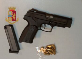 Bloccato dalla Ps a Napoli