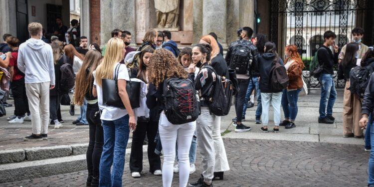 Tra i ragazzi un laureato su tre