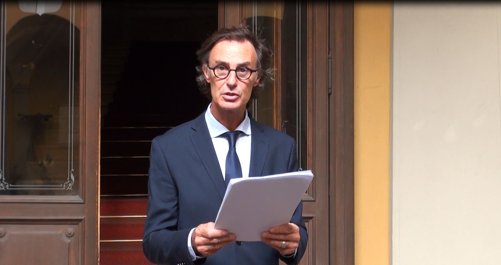 Bufera in Comune a Como, l’addio dell’assessore Marco Galli: “Io lasciato da solo. Deluso e irrequieto per proseguire”