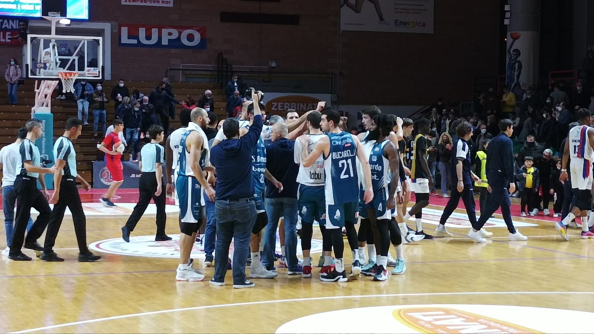 Basket, quarto successo consecutivo per Cantù in trasferta contro Monferrato