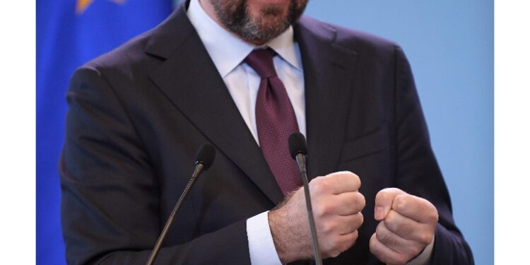 Presidente Consiglio Michel sente Aliyev e Pashinyan
