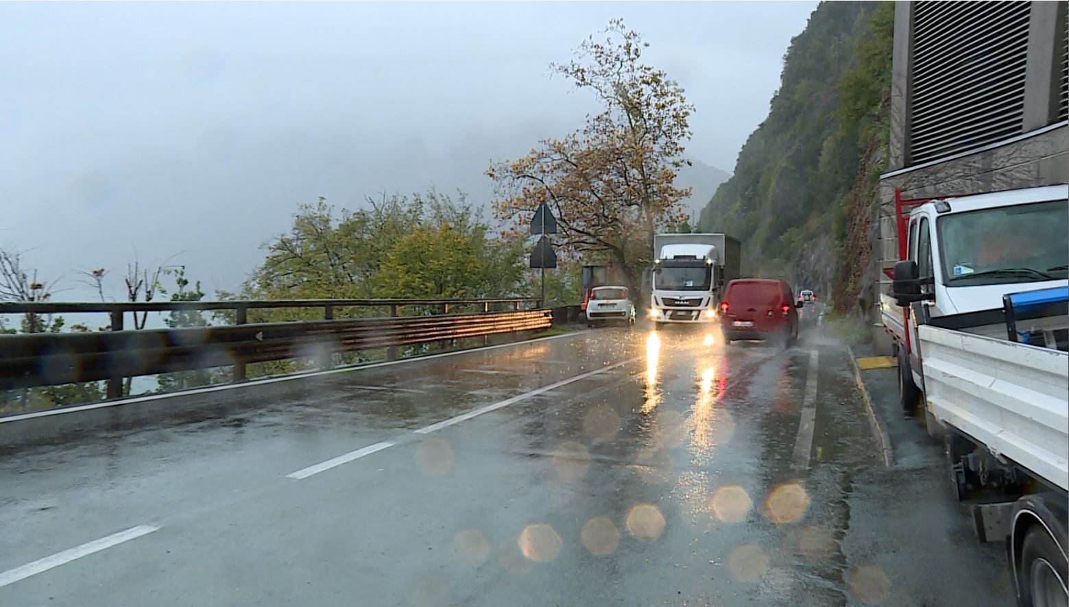 Variante della Tremezzina: Anas avvia i lavori con il senso unico alternato a Colonno