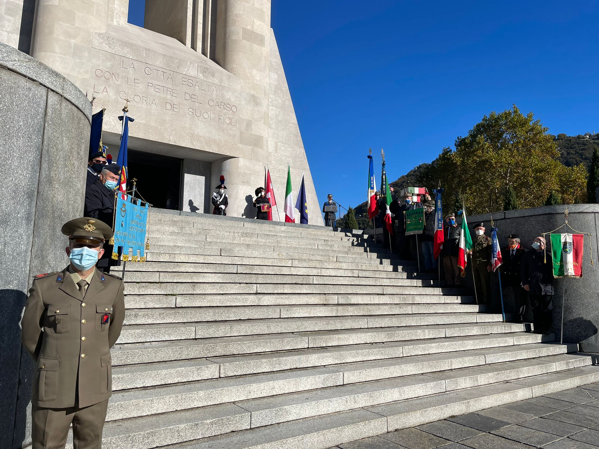 4 novembre, la cerimonia al Monumento ai caduti