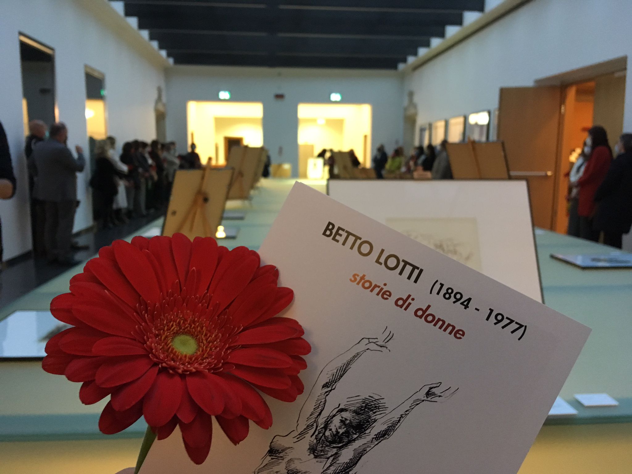 “Storie di donne”: in mostra le opere di Betto Lotti nelle Giornata contro la violenza di genere