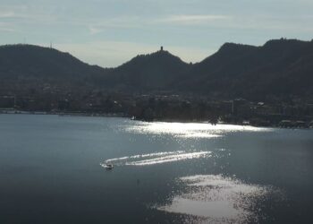 lago di como panoramica