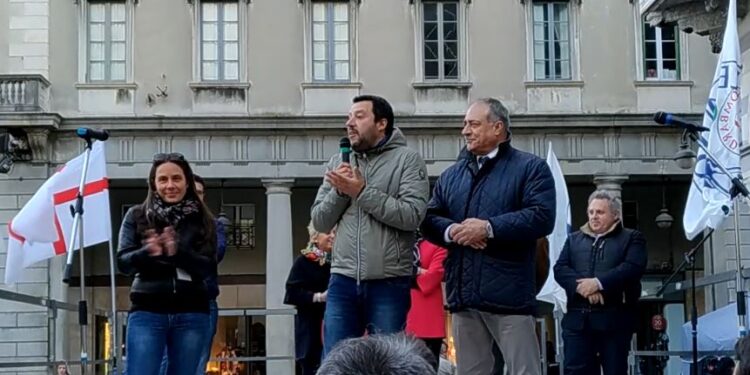 Matteo Salvini con Mario Landriscina