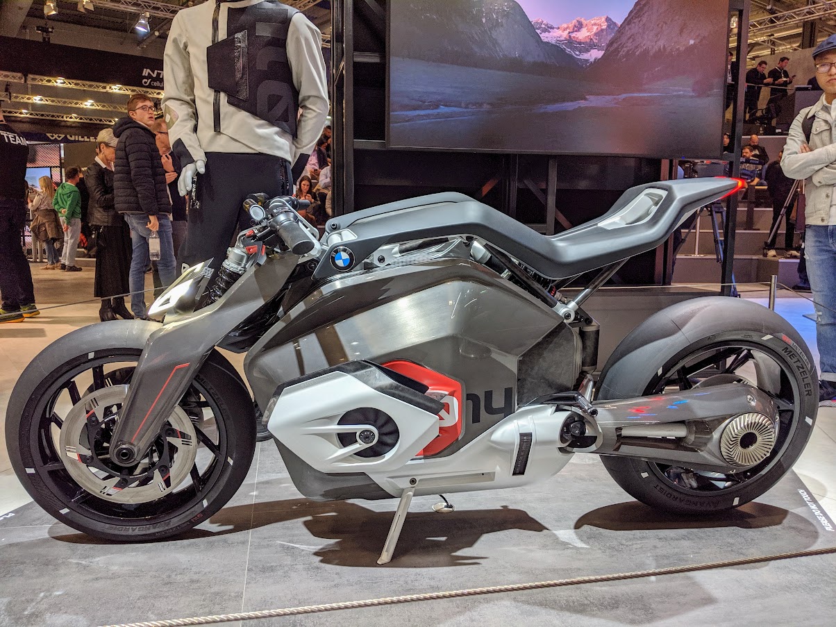 Eicma 2024, moto, show e intrattenimento: Etv presenta cinque imperdibili appuntamenti