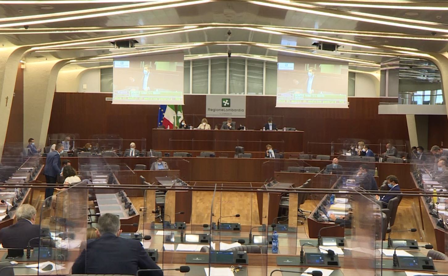 Riforma della sanità lombarda, da domani al via i lavori. Presentati 1983 emendamenti e 4.000 ordini del giorno