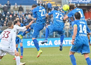 2 Como Reggina 2 Como serie B stagione 2021-2022