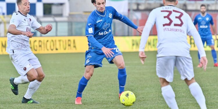Luca Vignali Como Reggina serie B 2021-2022