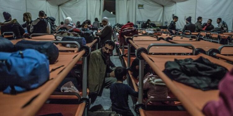 'L'Occidente non condivide il peso della crisi migratoria"
