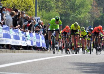 Ciclismo giovanile Alzate arrivo Esordienti 2021