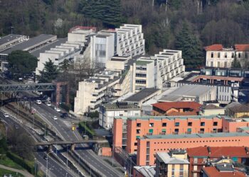 Como, Setificio e via Castelnuovo