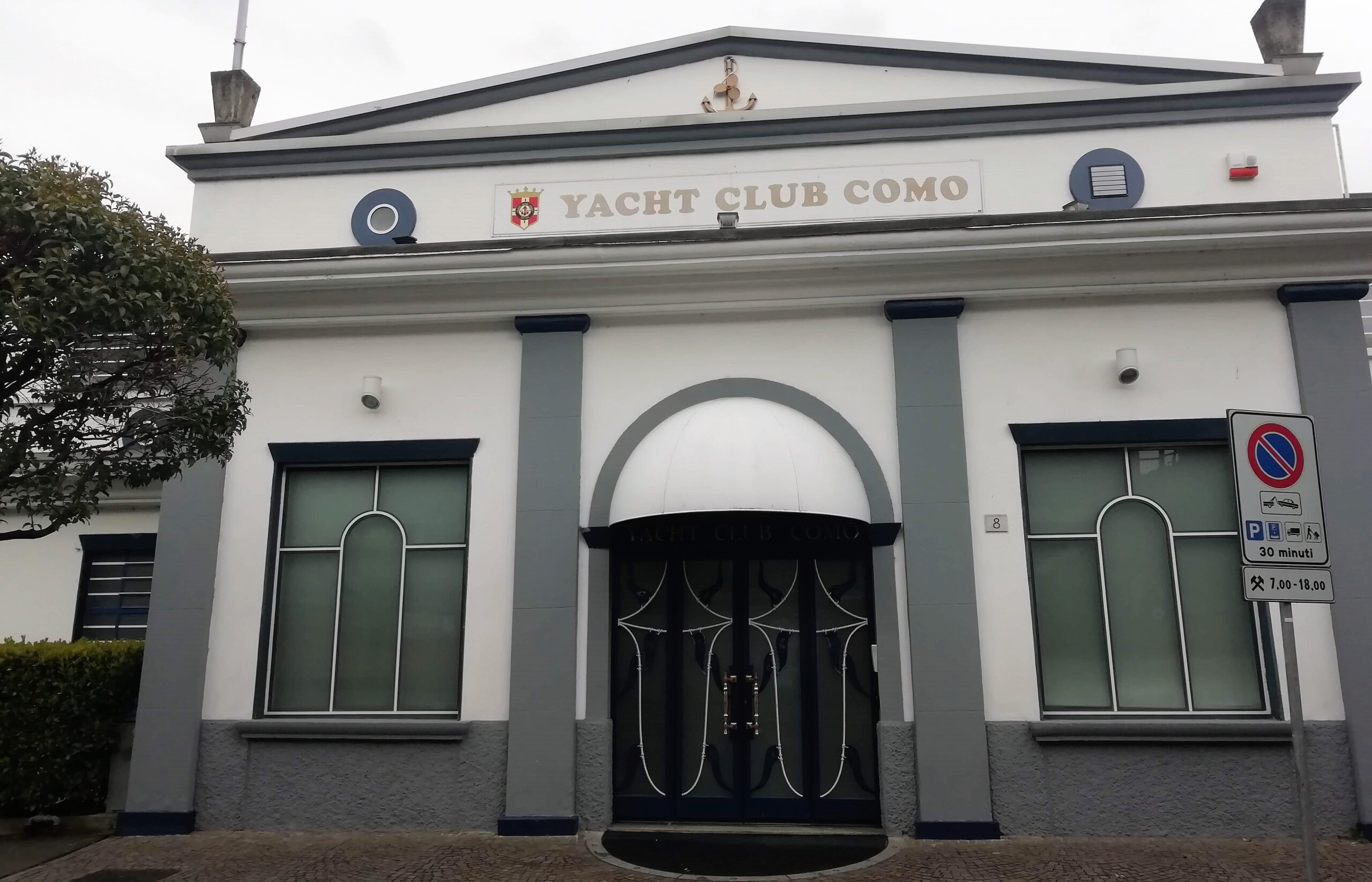 Yacht Club, decaduti consiglio e presidente. La gestione a D’Angelo