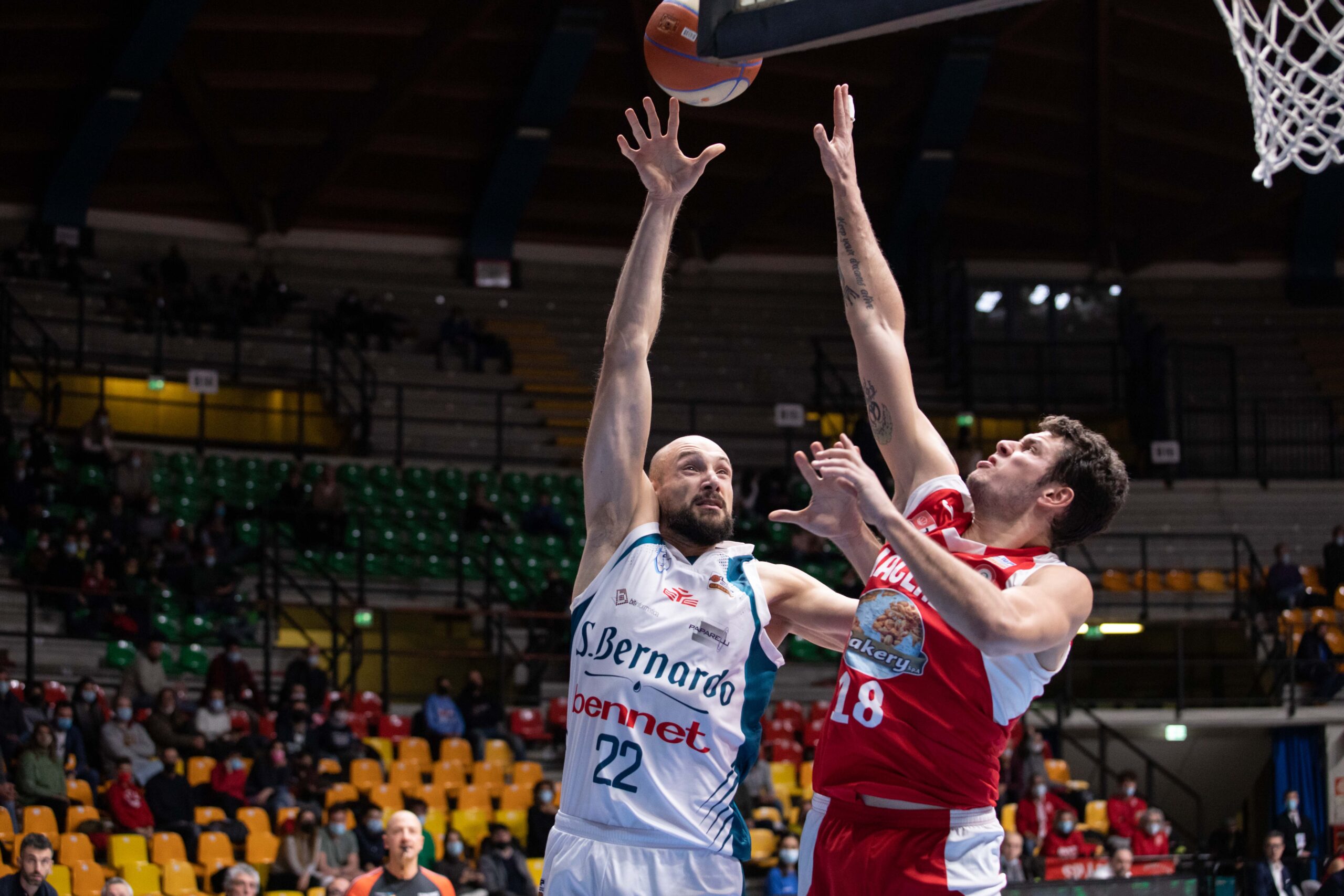 Basket, Cantù attende l’Urania  Milano al PalaDesio