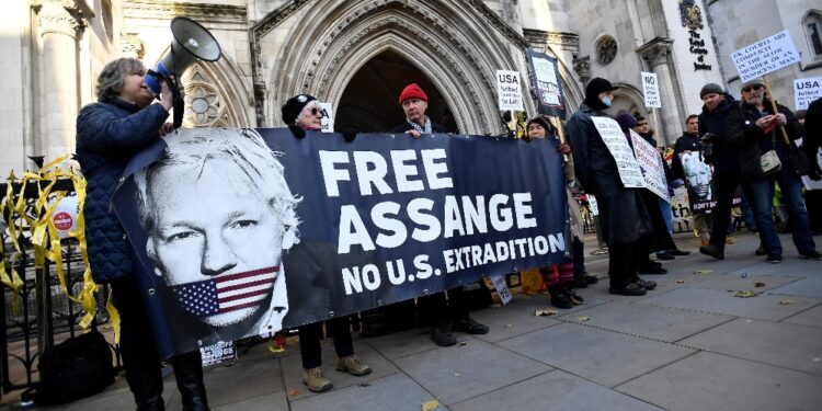 Fondatore di WikiLeaks potrà rivolgersi alla Corte Suprema