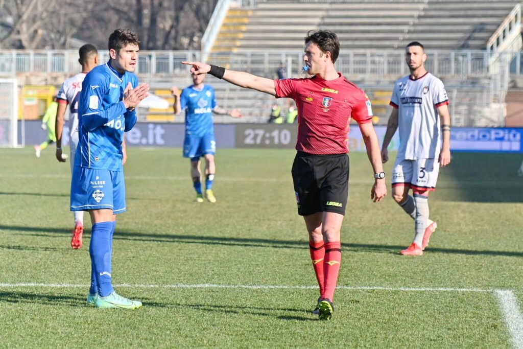 Arbitro Daniele Paterna