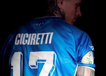 Ciciretti al Como con la maglia numero 17