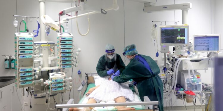 Dati Robert Koch Institut. Situazione ospedali sotto controllo
