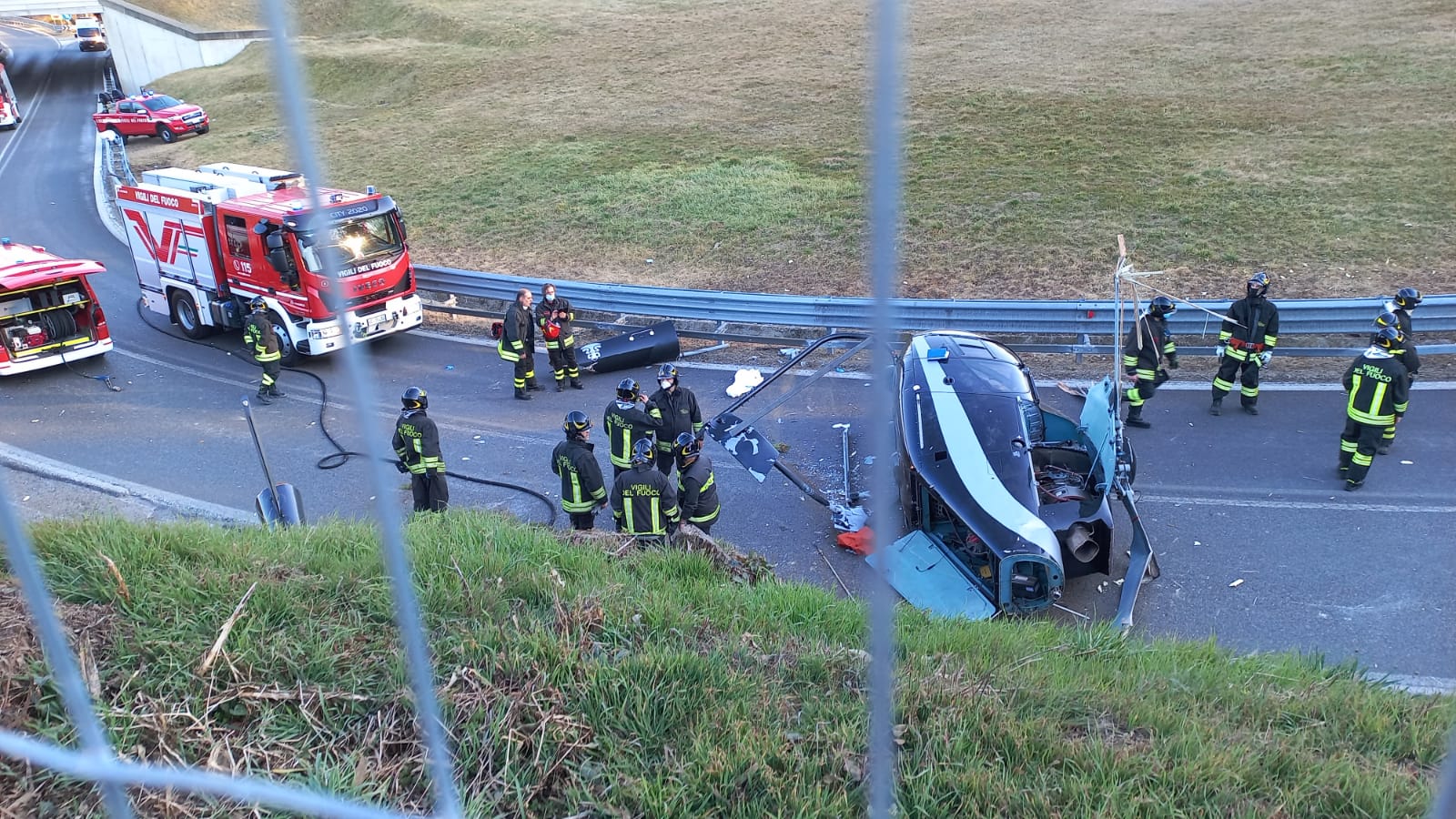 Elicottero caduto a Fino Mornasco, indagine dell’Agenzia per la sicurezza del volo