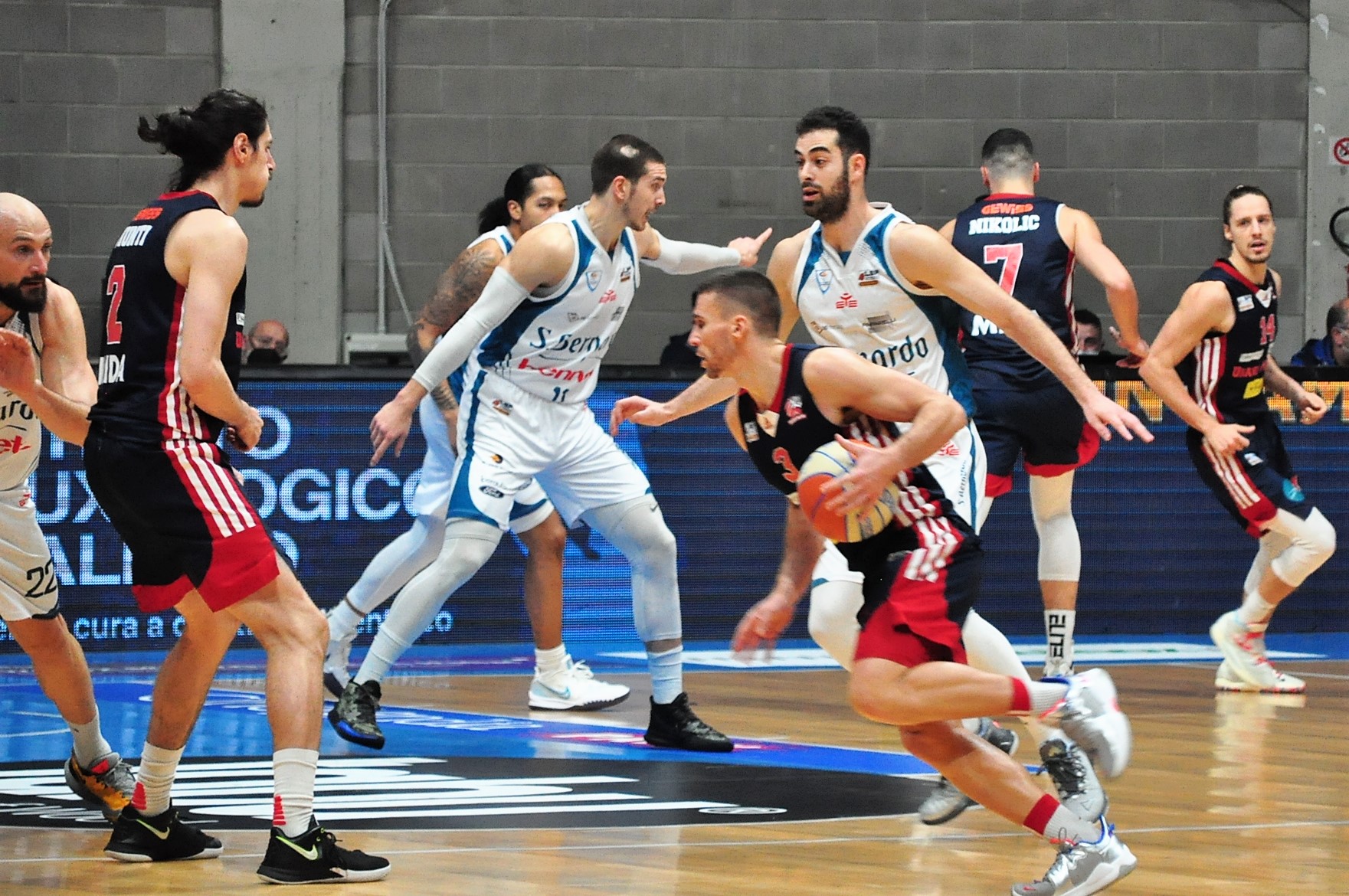 Covid tra i canturini, rinviata la gara di Udine