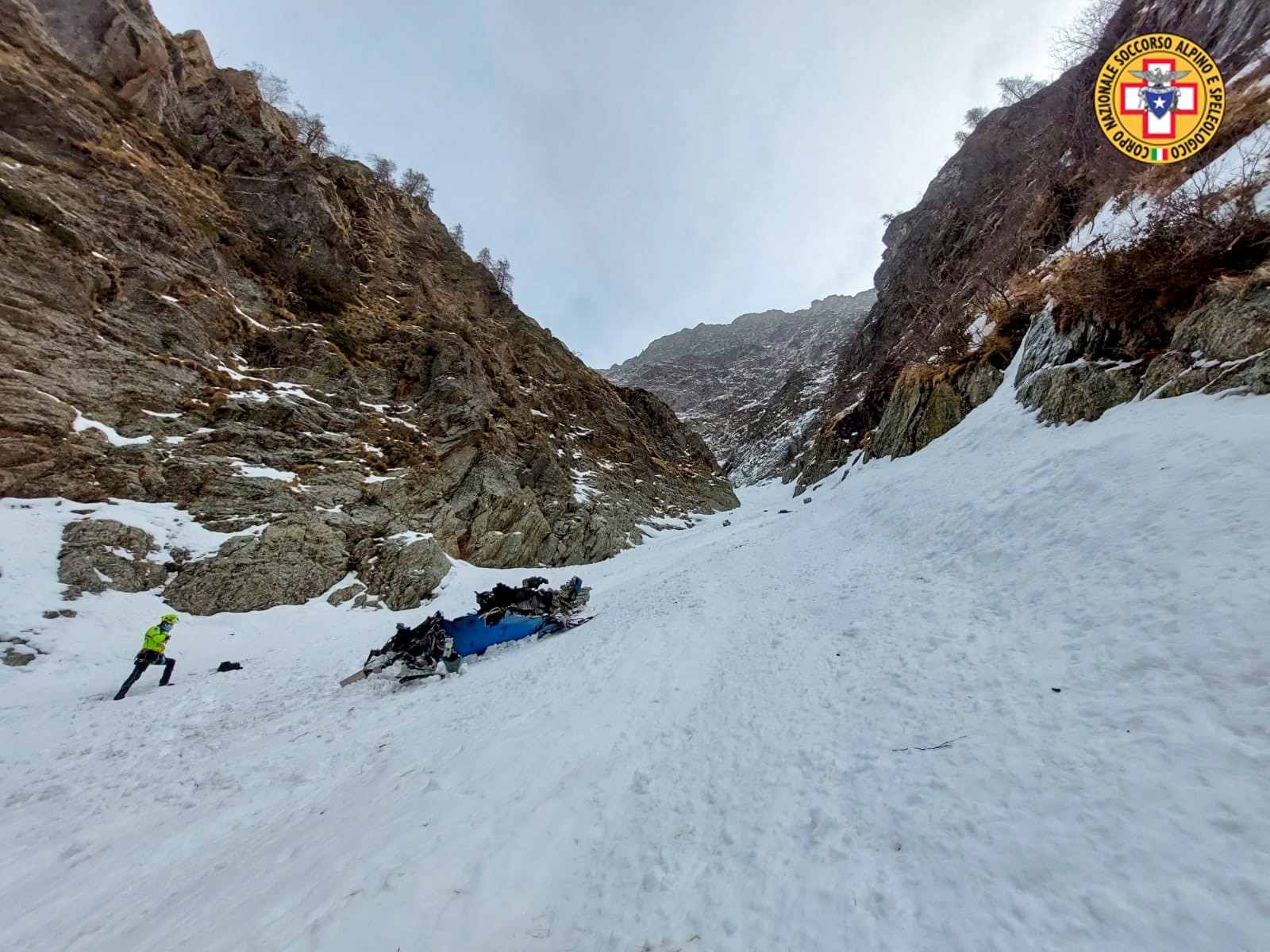 Jet caduto sul Legnone, le immagini dei soccorsi