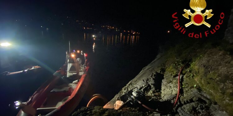 vvf incendio isola comacina