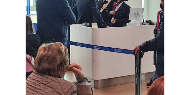 Dalle 12.40 in attesa del volo Ryanair per Comiso in Sicilia