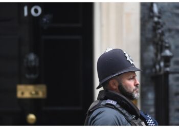 Sanzionati funzionari di Downing Street