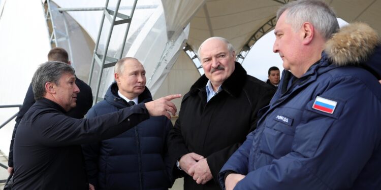 Presidente bielorusso incontra Putin