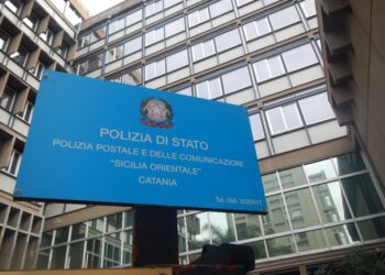 Un arresto polizia postale di Catania