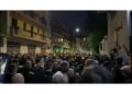 Manifestazione aperta da striscione 'onore ai camerati caduti'