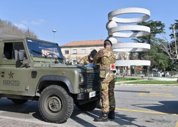 militari a como, operazione strade sicure