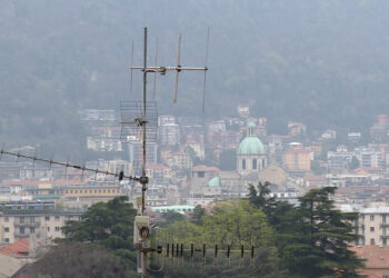antenna televisiva a Como
