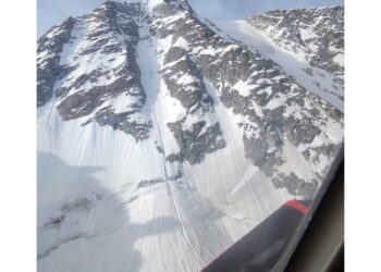 Precipitato durante la scalata a 50 metri dalla vetta