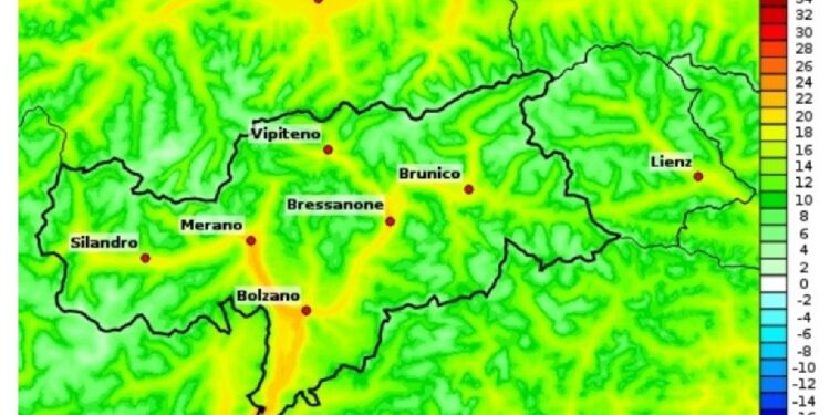 Le nubi basse hanno smorzato il raffrescamento notturno