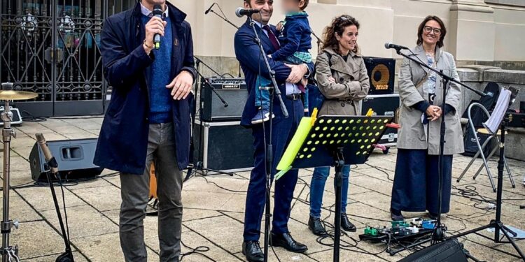 Sindaco a Festa Famiglie Arcobaleno