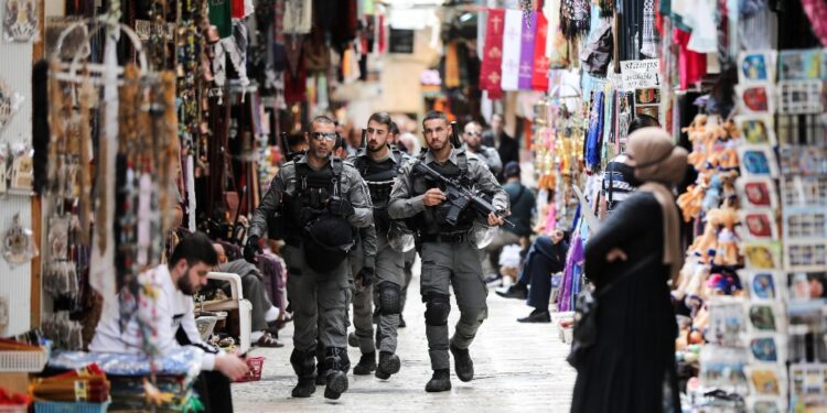 Polizia ed esercito in massima allerta per timore attentati